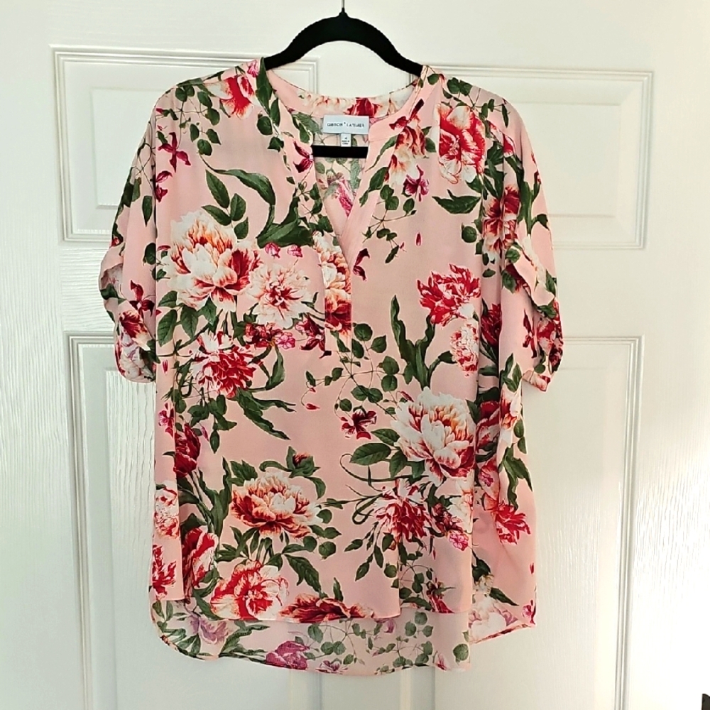 Red and Pink Floral 3/4 Sleeve Blouse By Gibson Latimer